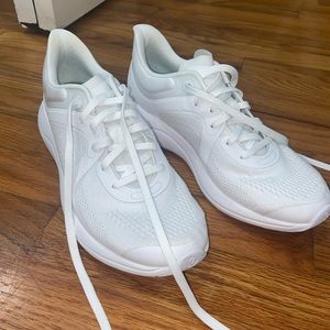 Lululemon chargefeel low womens workout shoe